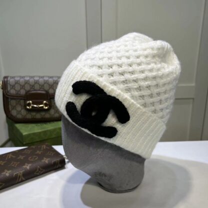 Chanel autumn and winter fashion soft knitted beanie