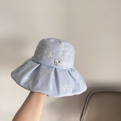 Chanel floral simple bucket hat