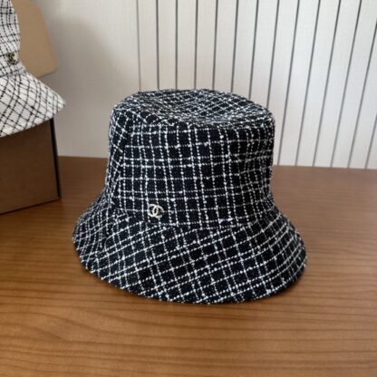 Chanel stylish simple bucket hat