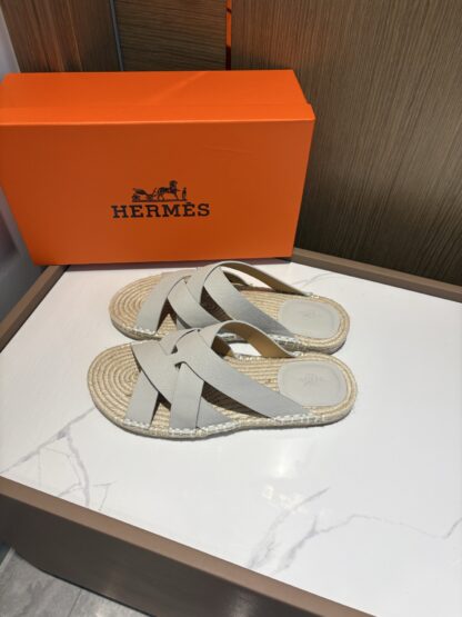 Hermès men's versatile, comfortable, non-slip light gray casual slippers