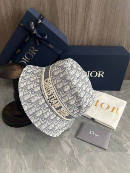 Dior casual fashion bucket hat
