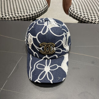 Chanel Summer Embroidered Flower All-match Baseball Cap