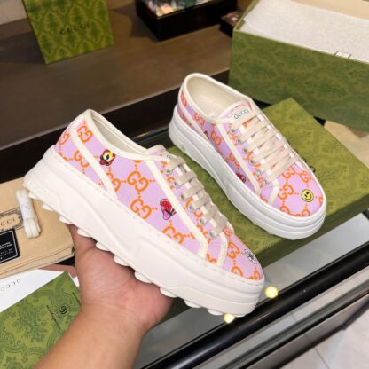 Gucci early spring casual sneakers - Image 2