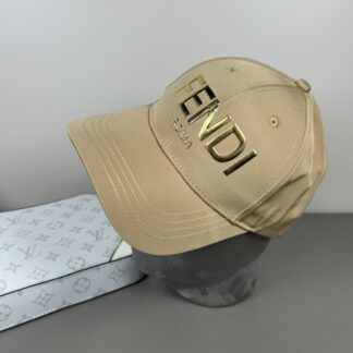 Fendi classic versatile baseball cap