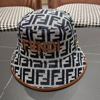 Fendi Fashionable and versatile bucket hat