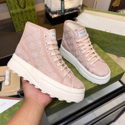 Gucci early spring casual sneakers - Image 2