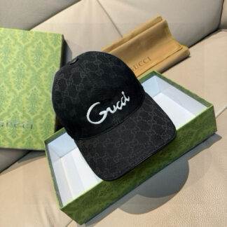 Gucci embroidered baseball cap