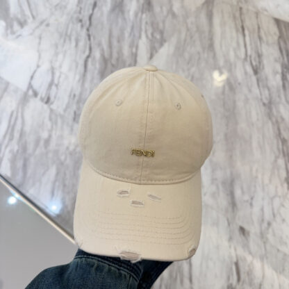 Fendi stylish simple baseball cap - Image 2