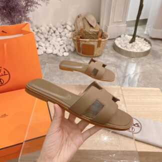 Hermès summer versatile classic gray-brown flat slippers
