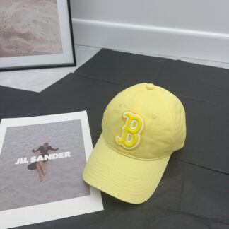 Burberry simple fashion casual baseball cap