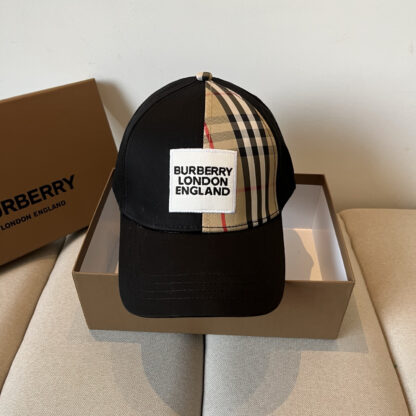 Burberry simple fashion casual baseball cap