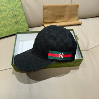 Gucci co-branded baseball cap