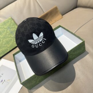 Gucci co-branded baseball cap