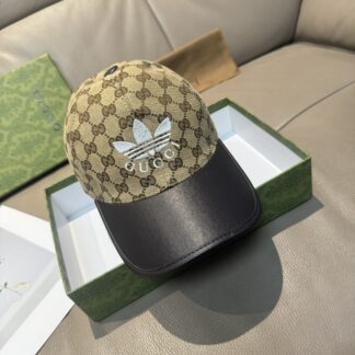 Gucci co-branded baseball cap