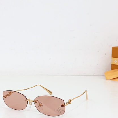 LOUIS VUITTON Fashion Sunglasses
