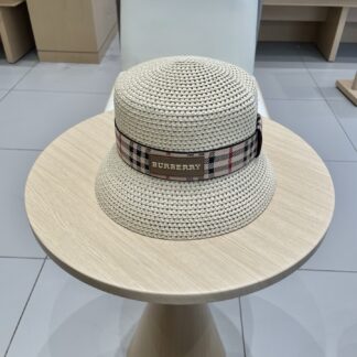 Burberry Casual Simple Bucket Hat Sunshade Straw Hat