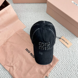 Miu Miu embroidered lettering baseball cap