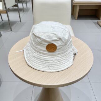 Gucci bucket hat