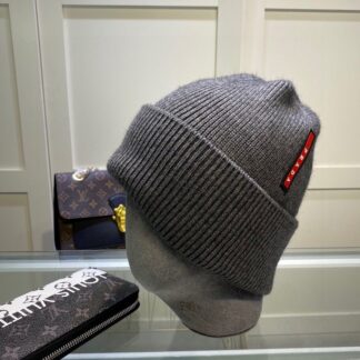 Prada classic breathable knitted hat