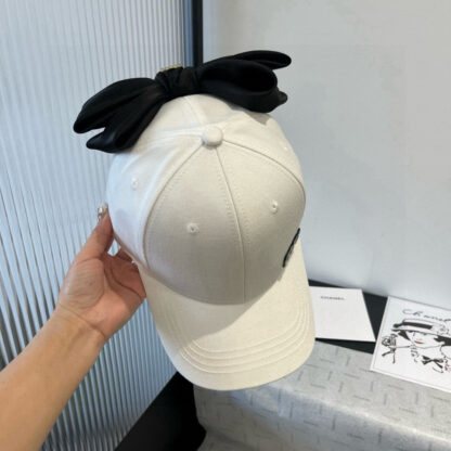 Miu Miu bow cap - Image 2