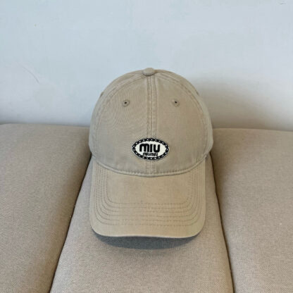 Miu Miu simple baseball cap