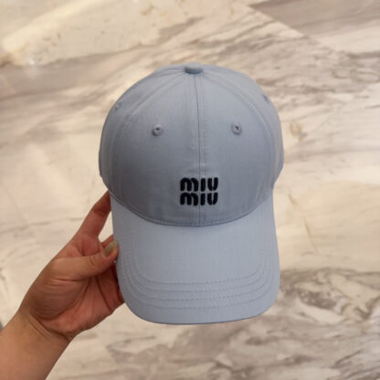 Miu Miu simple embroidered baseball cap