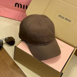 Miu Miu simple embroidered baseball cap