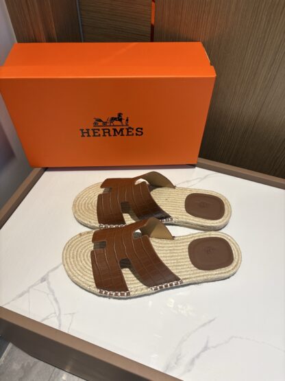 Hermes dark brown comfortable all-match non-slip breathable casual slippers