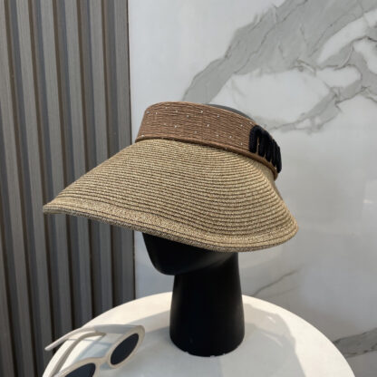 Miu Miu Simple Casual Hat - Image 2