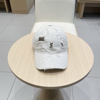 Saint Laurent simple casual baseball cap