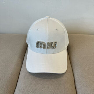 Miu Miu exquisite diamond logo fashion baseball cap