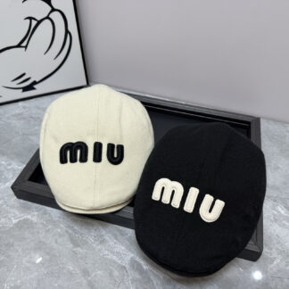 Miu Miu Fashion All-match Front Hat
