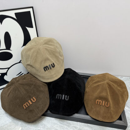 Miu Miu Fashion All-match Front Hat