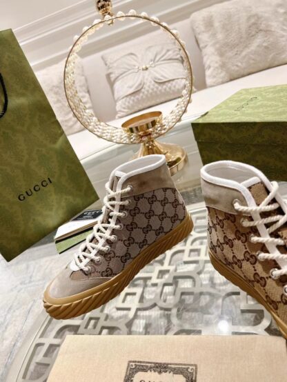 Gucci's latest hit dad shoes