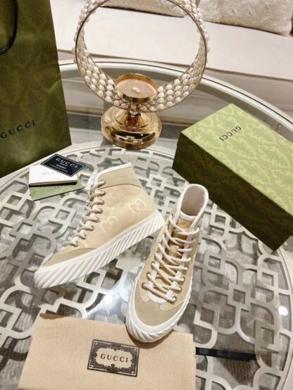 Gucci's latest hit dad shoes