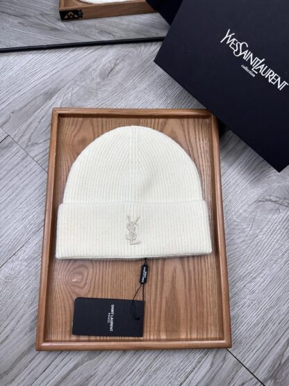 Yves Saint Laurent fine wool knitted hat