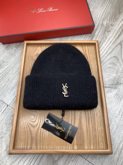 Yves Saint Laurent fine wool knitted hat