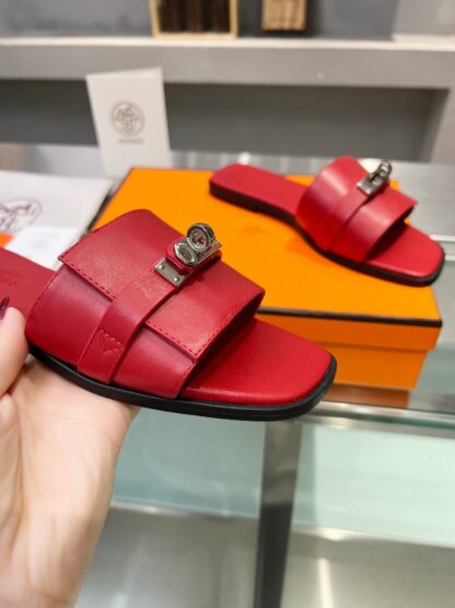 Hermès early spring new red pure handmade leather slippers