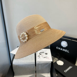 Miu Miu new basin hat color matching hat