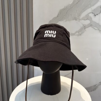 Miu Miu casual bucket hat