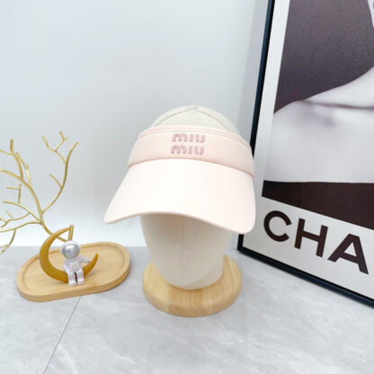 Miu Miu casual hollow hat