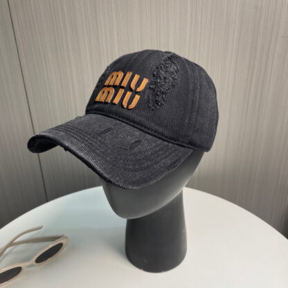 Miu Miu casual new baseball cap