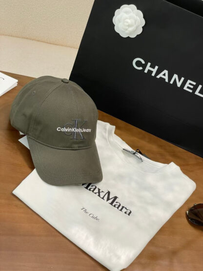 Calvin Kleinf baseball cap