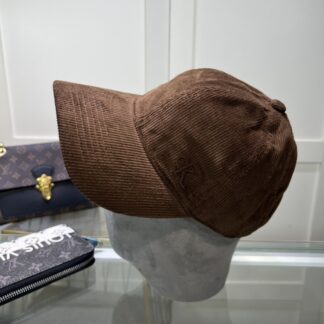 Calvin Kleinf classic cap