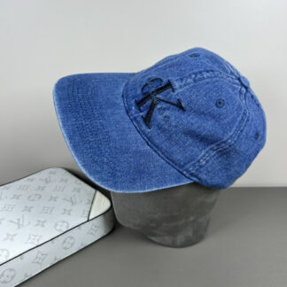 Calvin Kleinf stylish all-match baseball cap