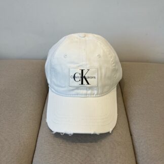Calvin Kleinf stylish all-match baseball cap