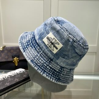 Calvin Kleinf stylish bucket hat