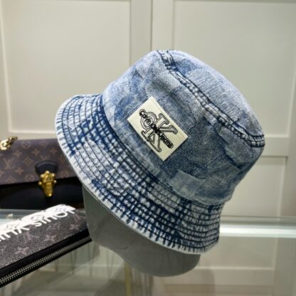 Calvin Kleinf stylish bucket hat