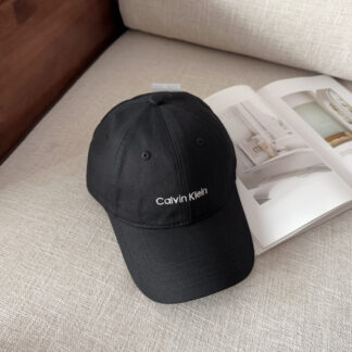 Calvin Kleinf casual all-match baseball cap