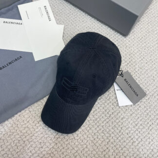 Balenciaga classic lettering embroidered baseball cap